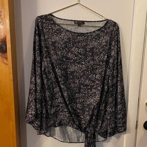 Black and Gray Patterned Blouse